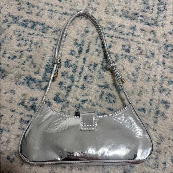 Silver shoulder purse - Picture 2 of 4